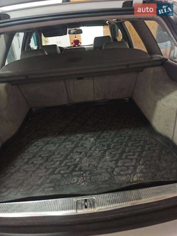 Универсал Audi A6 2001 в Славянске