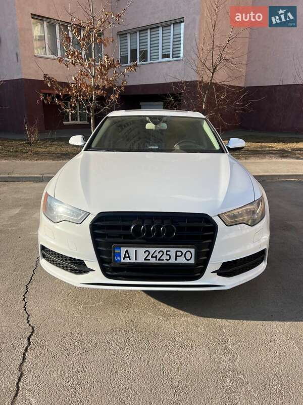 Седан Audi A6 2014 в Киеве