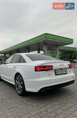 Седан Audi A6 2011 в 