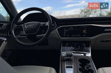 Седан Audi A6 2021 в 