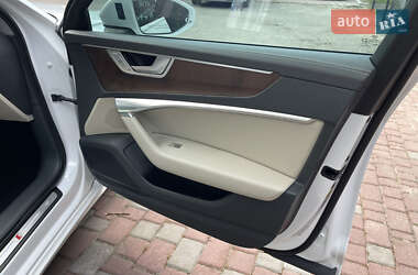 Седан Audi A6 2021 в 
