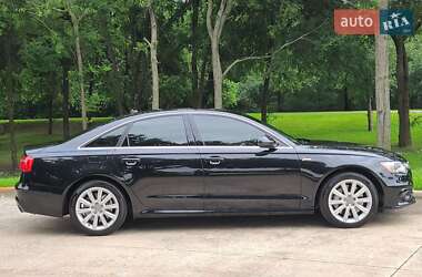 Седан Audi A6 2014 в 