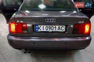 Седан Audi A6 1996 в 
