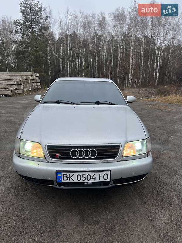 Седан Audi A6 1996 в 