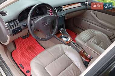 Седан Audi A6 2001 в 