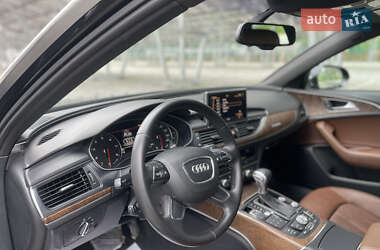 Седан Audi A6 2012 в 