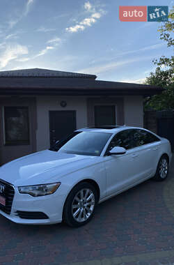 Седан Audi A6 2015 в 
