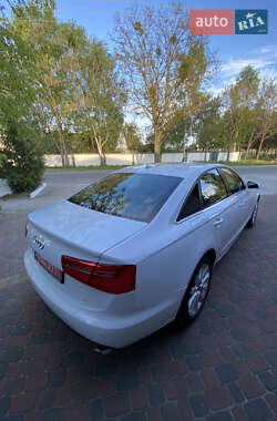 Седан Audi A6 2015 в 