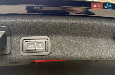 Седан Audi A6 2023 в 
