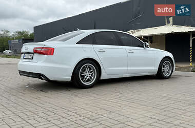 Седан Audi A6 2012 в 