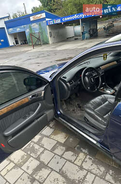 Универсал Audi A6 1998 в 