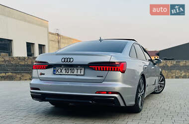 Седан Audi A6 2019 в 
