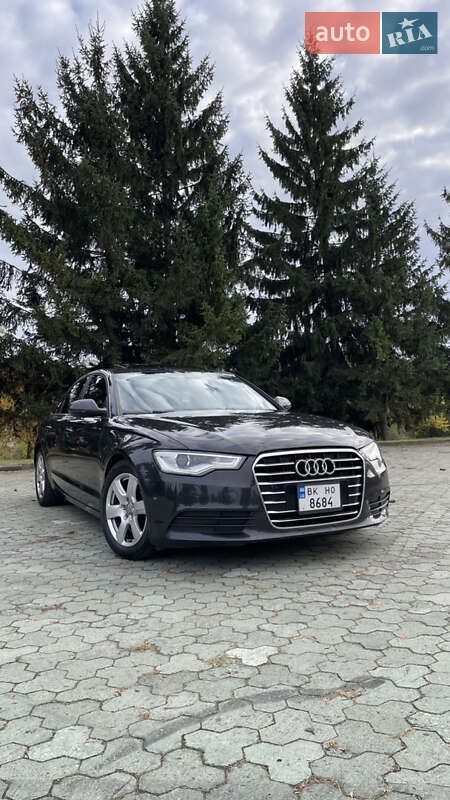Седан Audi A6 2013 в Дубно