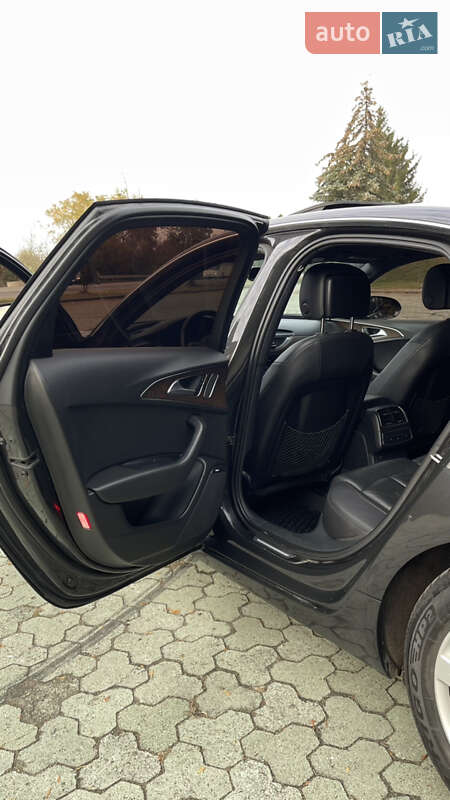 Седан Audi A6 2013 в Дубно