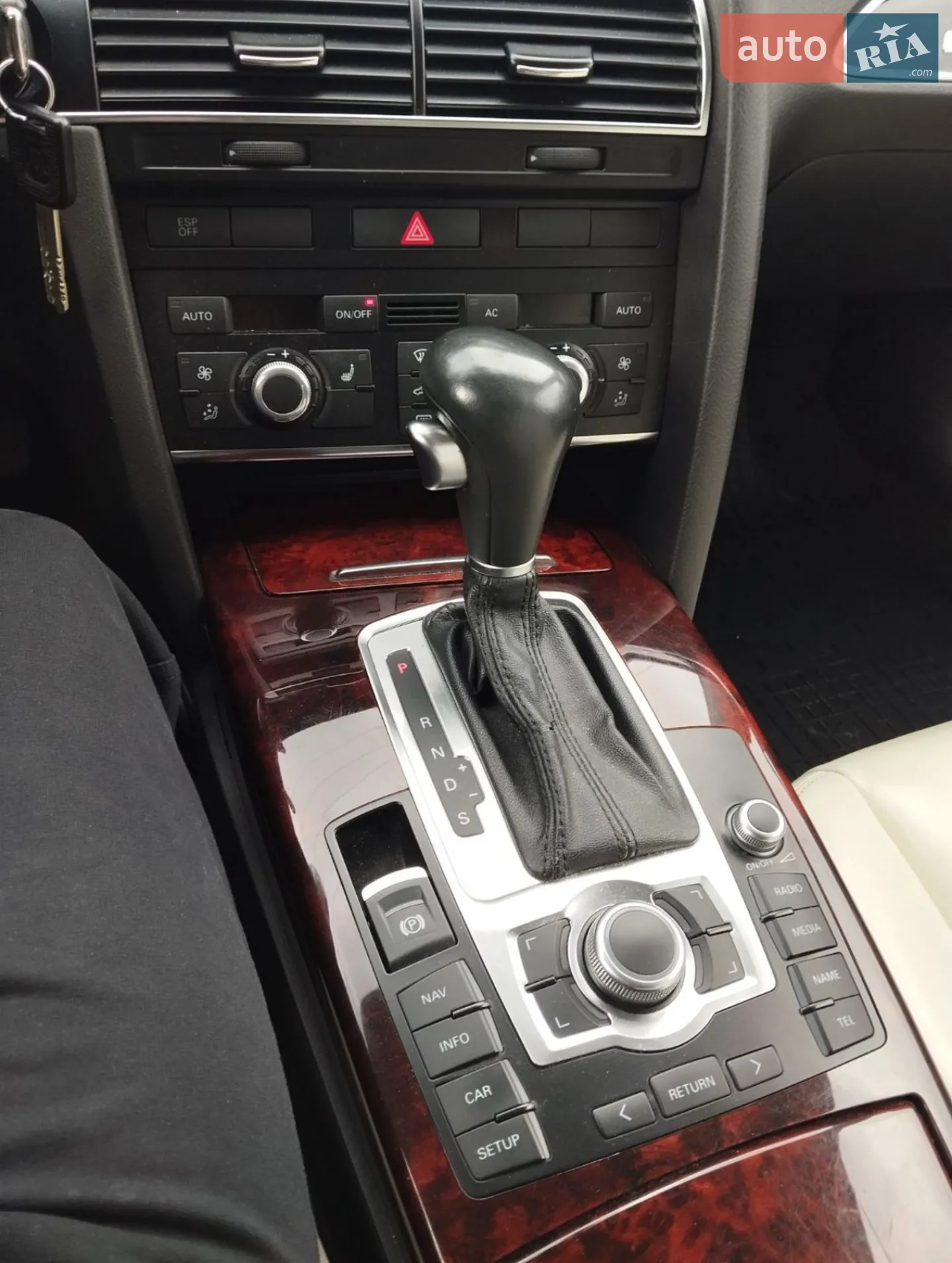 2010 Audi A6 - мініатюра 6