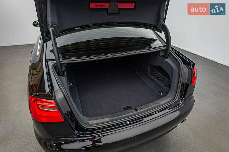 Седан Audi A6 2013 в Киеве