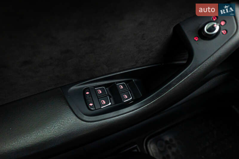 Седан Audi A6 2013 в Киеве