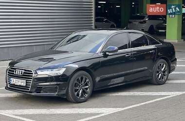 Седан Audi A6 2015 в 