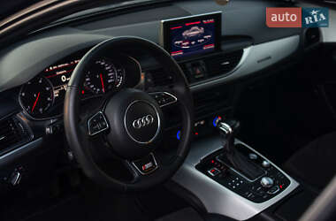 Седан Audi A6 2012 в 