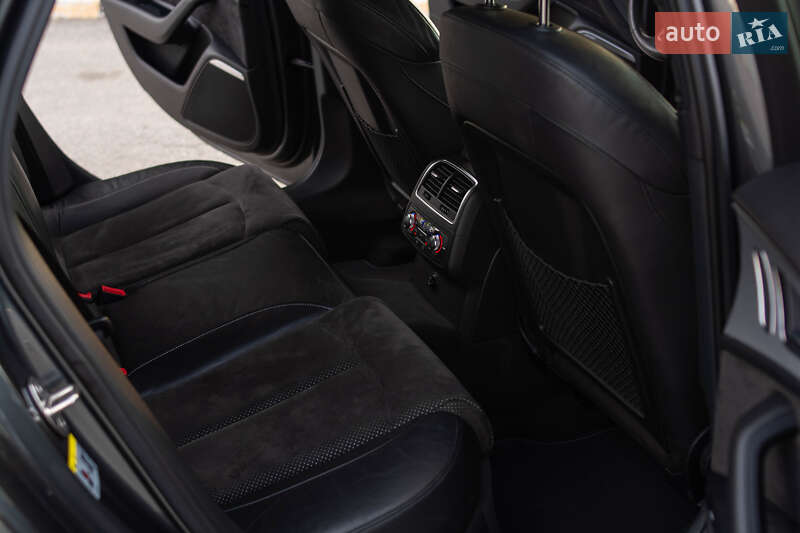 Седан Audi A6 2012 в Ужгороде