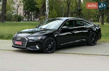 Седан Audi A6 2019 в 
