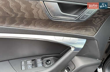 Седан Audi A6 2019 в 