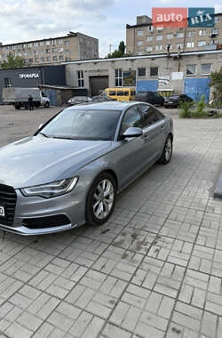 Седан Audi A6 2013 в 