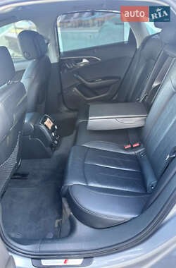 Седан Audi A6 2015 в 