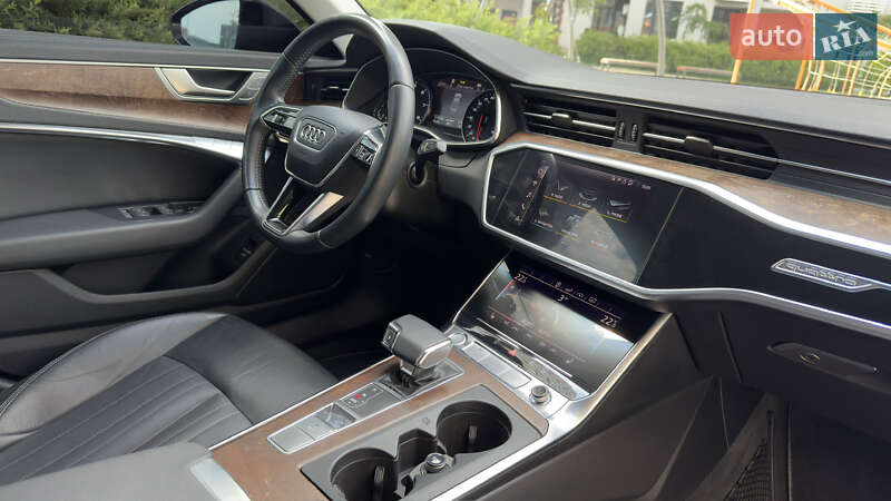 Седан Audi A6 2020 в Киеве