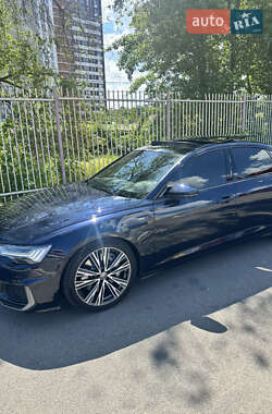 Седан Audi A6 2018 в 