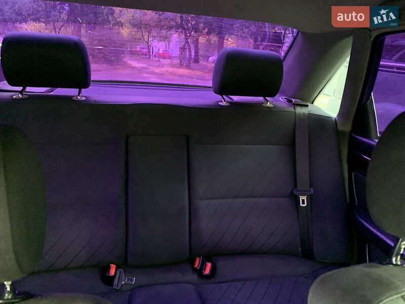 Седан Audi A6 1996 в Львові