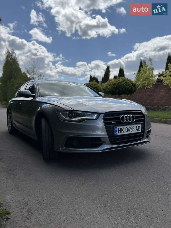 Седан Audi A6 2014 в Ровно