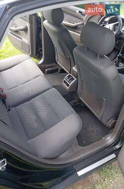 Седан Audi A6 2002 в 