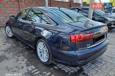 Седан Audi A6 2015 в 