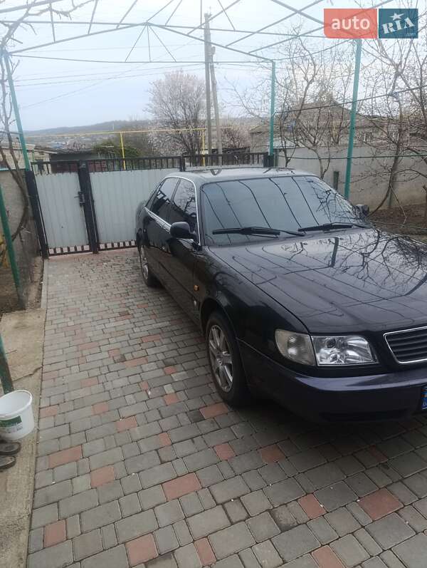 Седан Audi A6 1996 в 