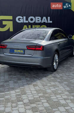 Седан Audi A6 2015 в 