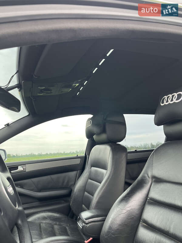 Универсал Audi A6 2002 в Изяславе