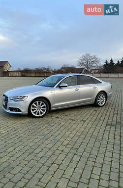 Седан Audi A6 2013 в 
