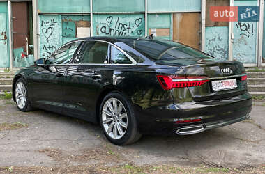 Седан Audi A6 2018 в 