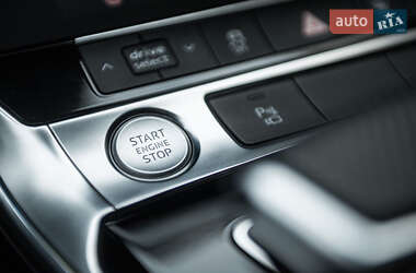 Универсал Audi A6 2018 в 
