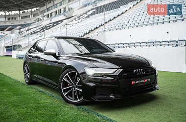 Универсал Audi A6 2018 в 