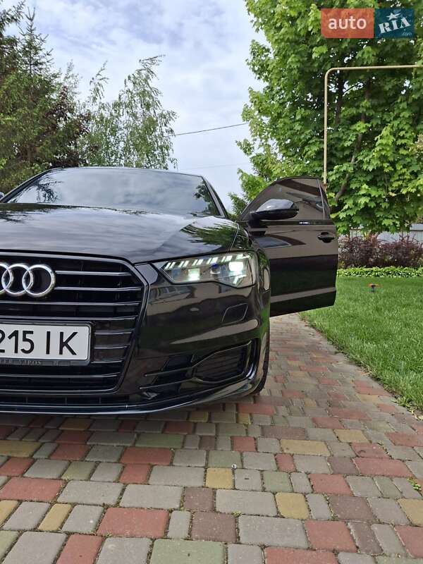 Седан Audi A6 2018 в Полтаві