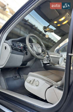 Седан Audi A6 2004 в 