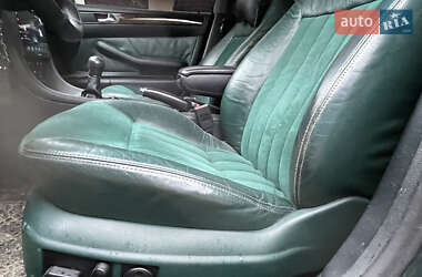 Седан Audi A6 2001 в 