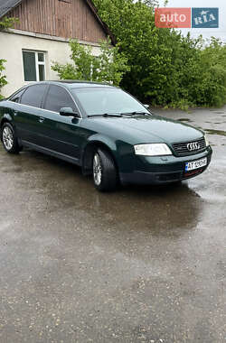 Седан Audi A6 2001 в 