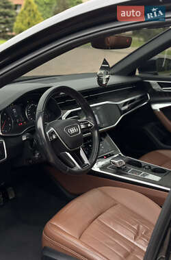 Седан Audi A6 2019 в 
