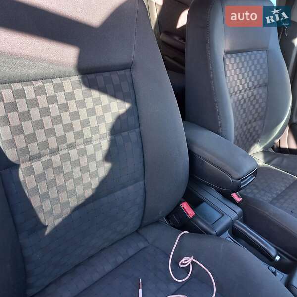 Универсал Audi A6 2002 в Жмеринке