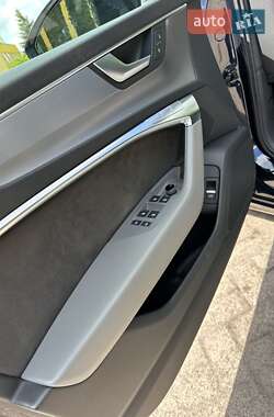 Универсал Audi A6 2019 в 
