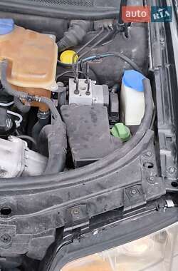 Универсал Audi A6 2000 в 