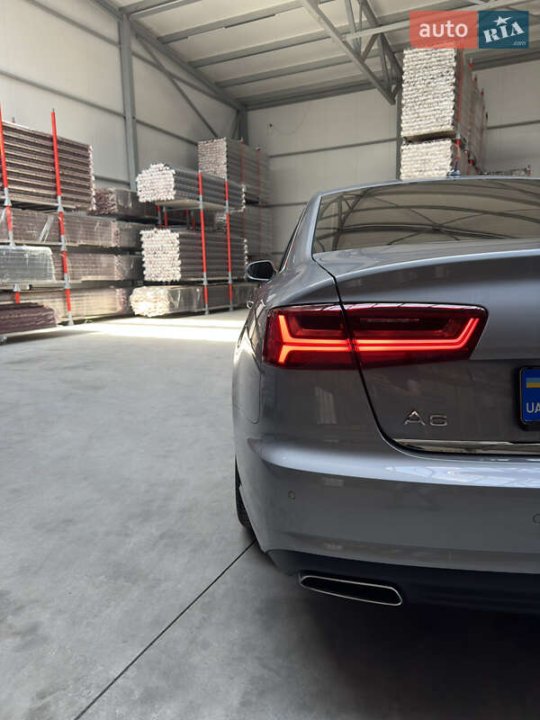 Седан Audi A6 2015 в Черновцах